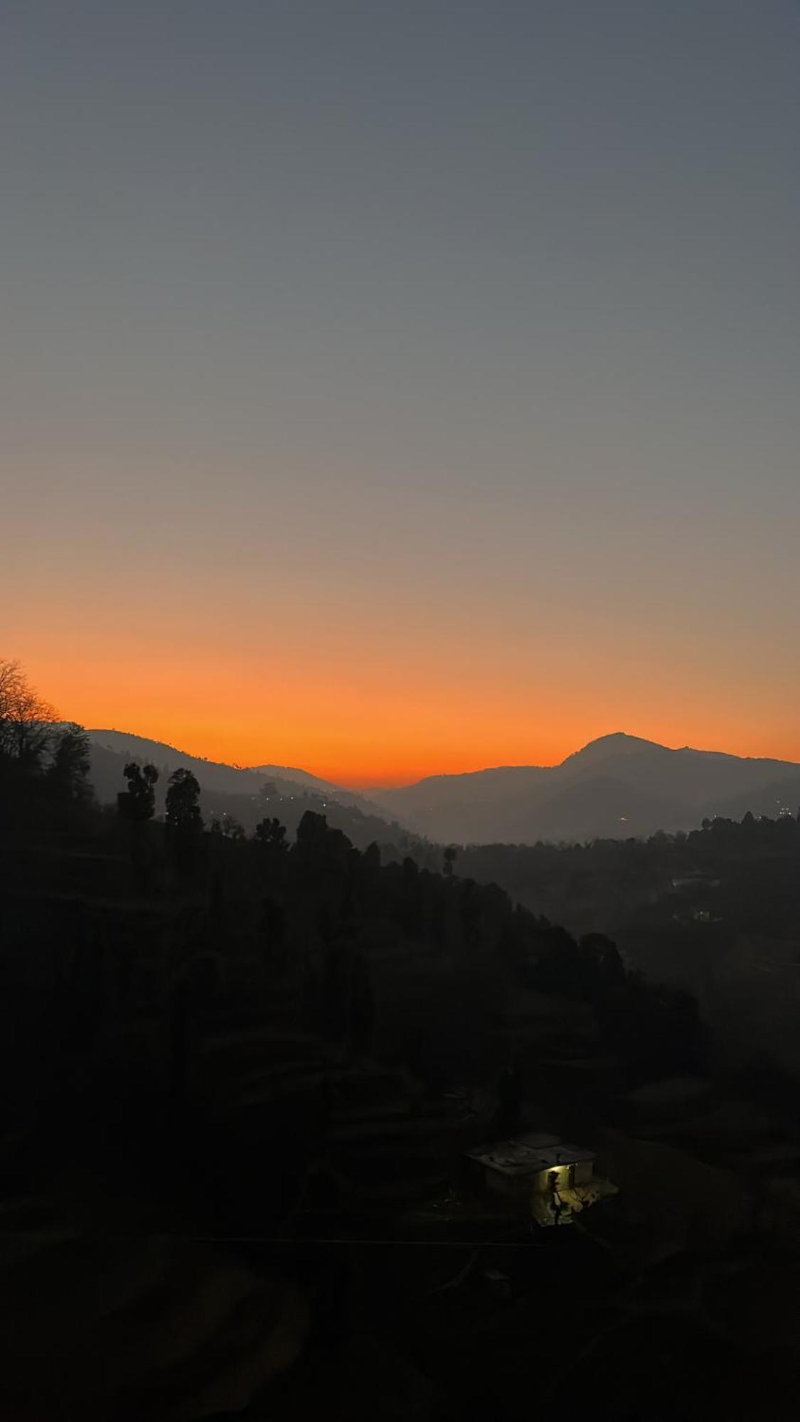 Nazaara -Thhpsociety - Mukteshwar - Witness The View From Your Bed ภายนอก รูปภาพ