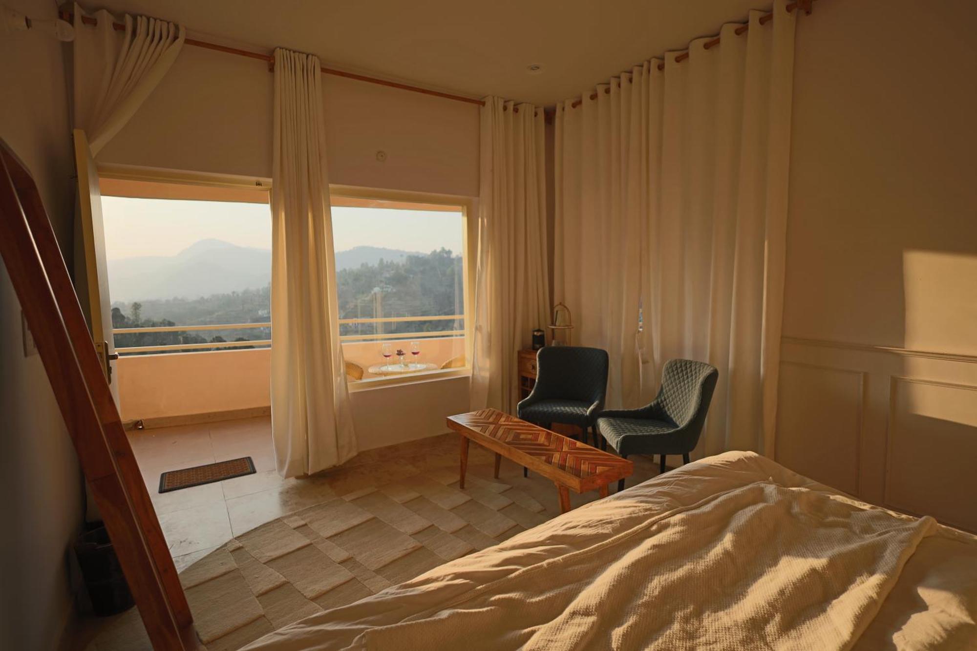 Nazaara -Thhpsociety - Mukteshwar - Witness The View From Your Bed ภายนอก รูปภาพ