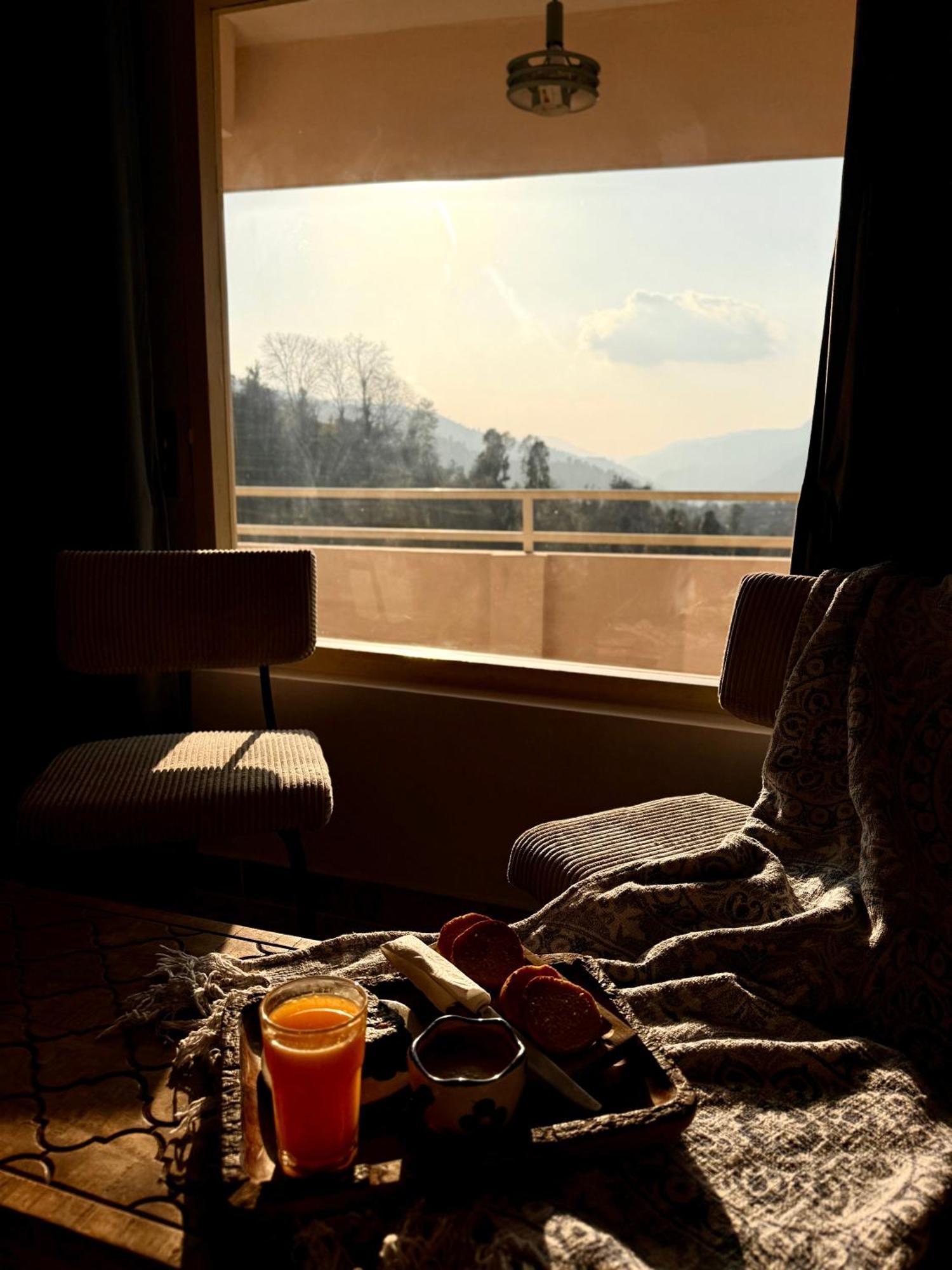 Nazaara -Thhpsociety - Mukteshwar - Witness The View From Your Bed ภายนอก รูปภาพ