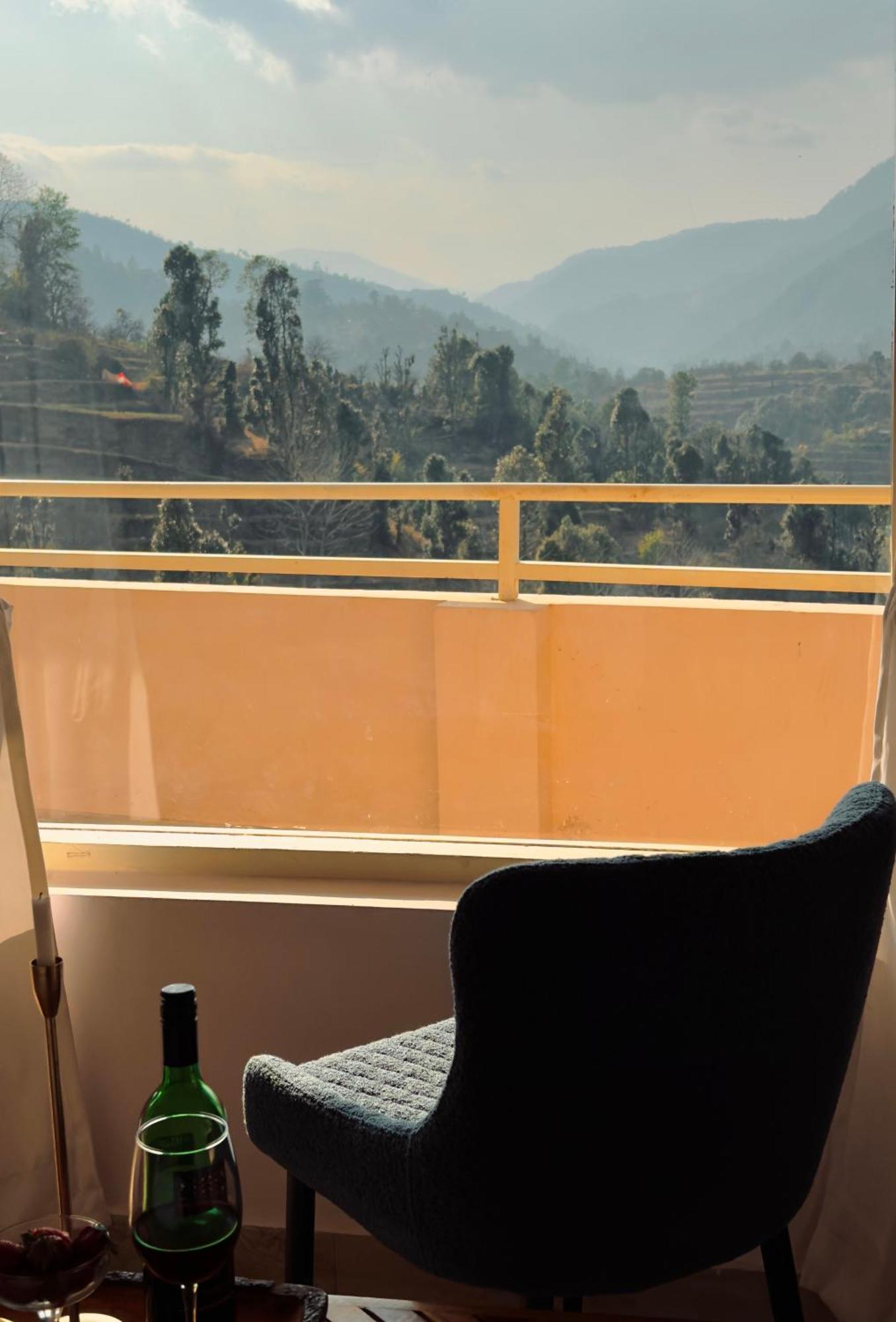 Nazaara -Thhpsociety - Mukteshwar - Witness The View From Your Bed ภายนอก รูปภาพ